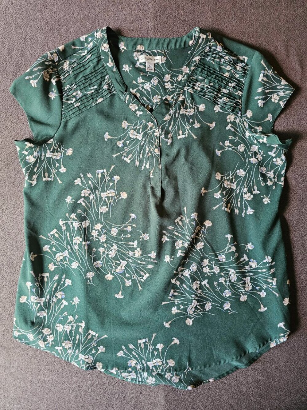 Croft & Barrow Blouse Womens Large Green Floral Pintuck Split Neck Short Sleeve